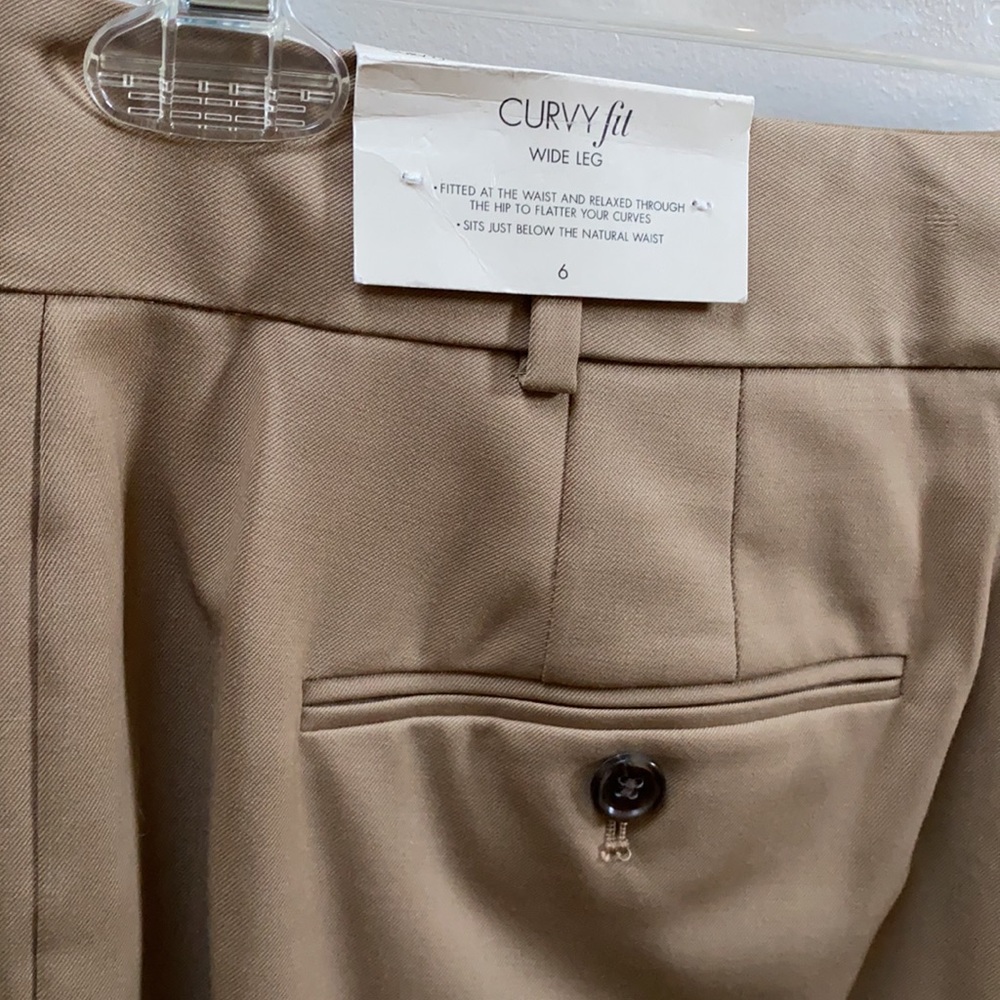 Ann Taylor curvy fit wide leg dress pants - Picture 2 of 3